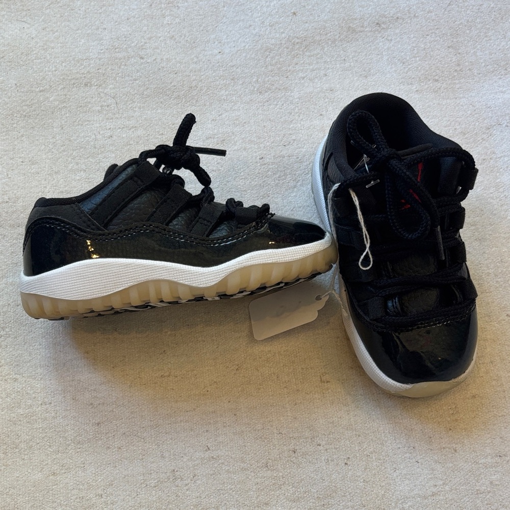 Nike Air Jordan 11 Retro